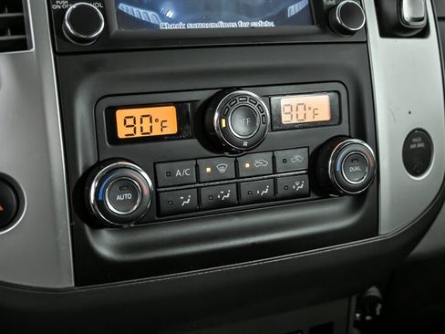 Used 2019 Nissan Frontier PRO-4X image 25