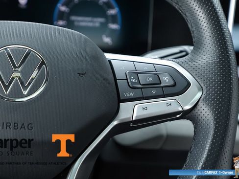 Used 2025 Volkswagen Tiguan SE R-Line AWD/4WD image 22