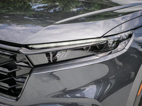 Used 2026 Honda CR-V Sport Touring image 6