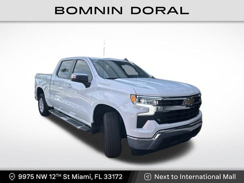 Used 2022 Chevrolet Silverado 1500 LT RWD image 1