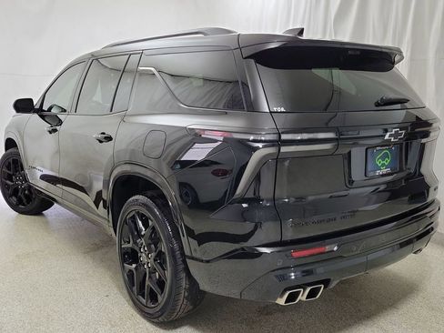 Certified 2024 Chevrolet Traverse RS image 7
