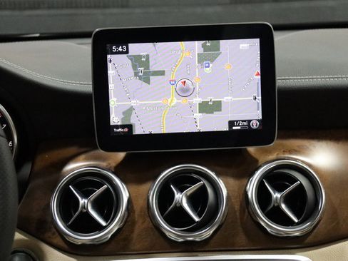 Used 2018 Mercedes-Benz GLA 45 AMG 4MATIC w/ Multimedia Package image 42