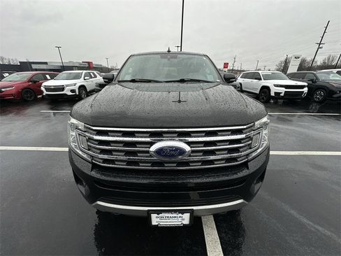 Used 2020 Ford Expedition XLT w/ Equipment Group 202A image 28