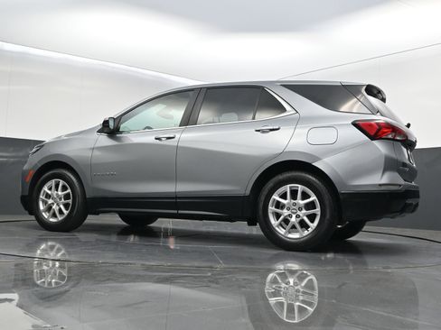 Used 2023 Chevrolet Equinox LT FWD image 40