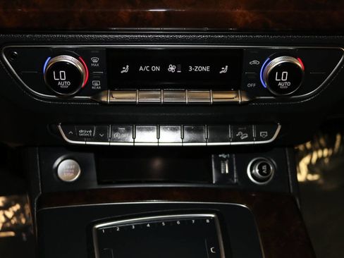 Used 2018 Audi Q5 2.0T Premium image 52