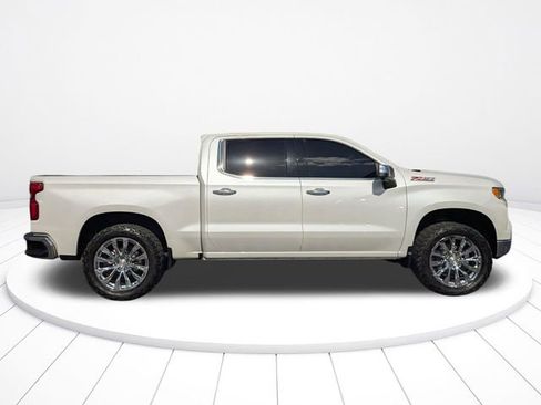 Used 2024 Chevrolet Silverado 1500 LTZ w/ Technology Package image 2