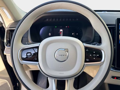 Used 2026 Volvo XC90 B6 Ultra w/ Protection Package AWD/4WD image 26