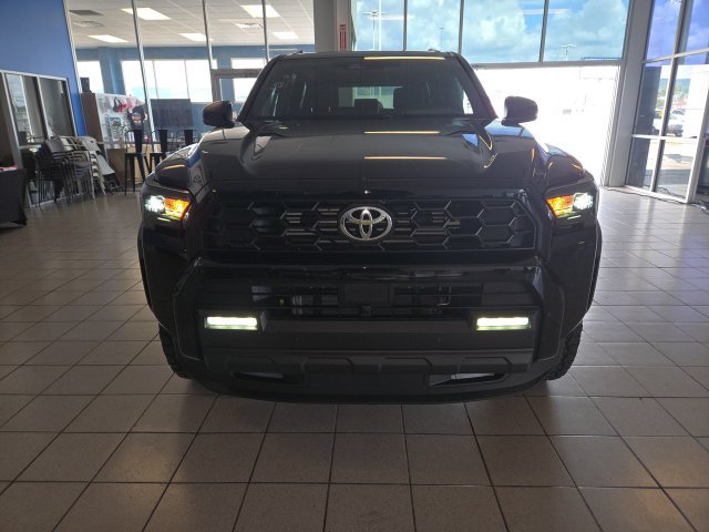 Used 2025 Toyota 4Runner TRD Off-Road AWD/4WD image 3