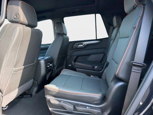 New 2026 GMC Yukon AT4 w/ AT4 Premium Package AWD/4WD image 12