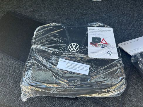 New 2026 Volkswagen Atlas Cross Sport SEL R-Line image 44