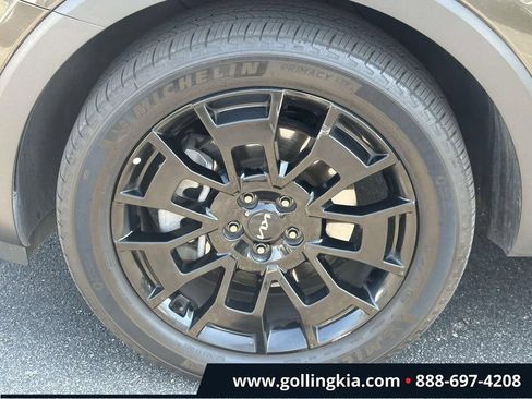 Used 2022 Kia Telluride SX w/ Nightfall Edition Package AWD/4WD image 7
