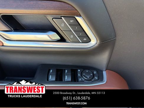 Used 2026 GMC Sierra 3500 Denali Ultimate image 13