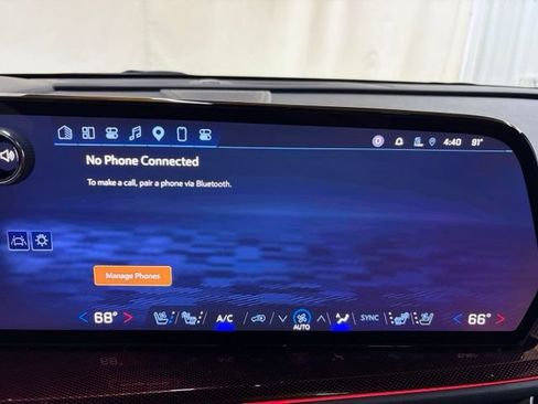 Used 2024 Chevrolet Traverse RS AWD/4WD image 42