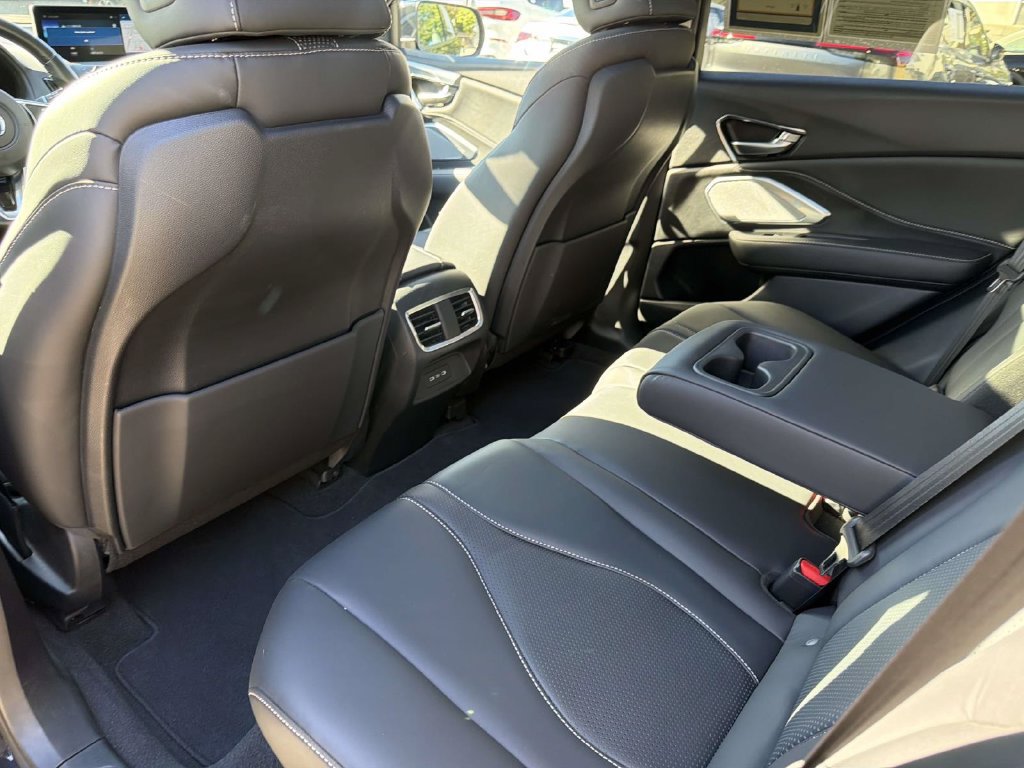 Used 2023 Acura RDX w/ Technology Package FWD image 23