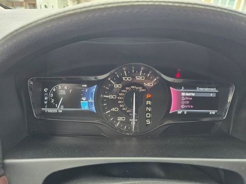 Used 2013 Lincoln MKX AWD image 21