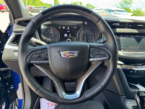 Used 2025 Cadillac XT6 Premium Luxury w/ Platinum Package image 20