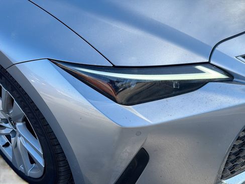 Used 2025 Lexus IS 300 w/ Comfort Package image 27