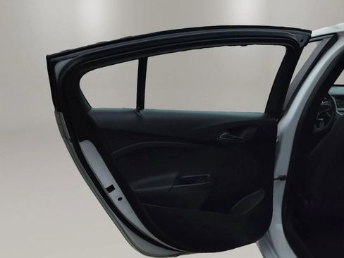 Used 2016 Chevrolet Cruze LS FWD image 10