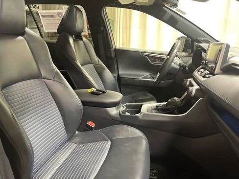Used 2021 Toyota RAV4 XSE image 25