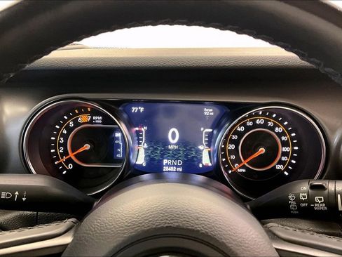 Used 2021 Jeep Wrangler Unlimited Sport image 19