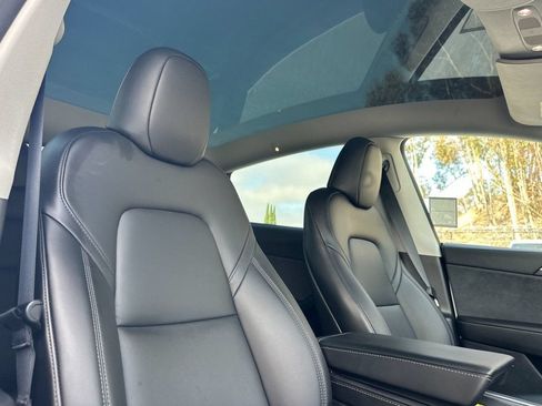Used 2023 Tesla Model Y Long Range AWD/4WD image 20