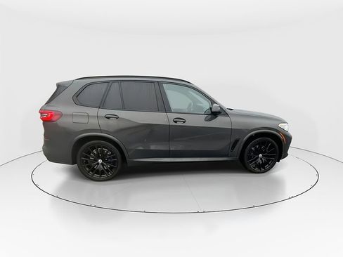 Used 2023 BMW X5 M50i w/ Executive Package image 2