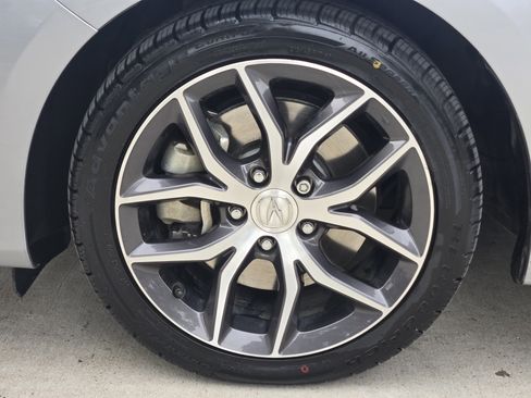 Certified 2022 Acura ILX w/ Premium Package FWD image 12