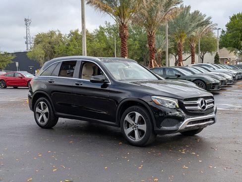 Used 2019 Mercedes-Benz GLC 300 GLC 300 image 6
