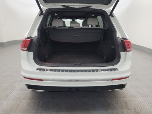 Used 2021 Volkswagen Tiguan SEL Premium R-Line AWD/4WD image 29