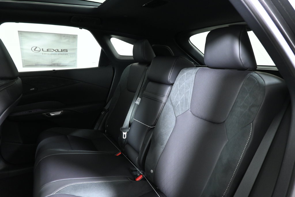 New 2026 Lexus RX 350 AWD w/ Convenience Package image 4