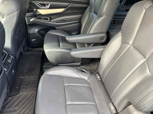 Used 2020 Subaru Ascent Limited w/ Technology Package image 14