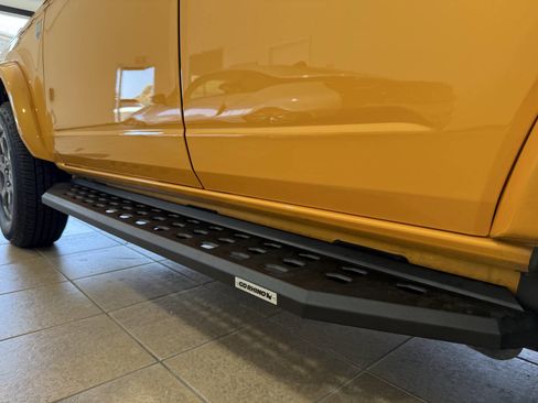 Used 2022 Ford Bronco Big Bend image 11