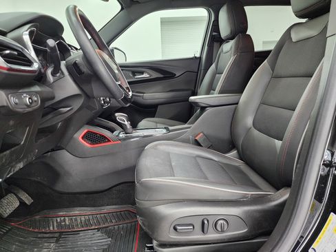 Used 2022 Chevrolet TrailBlazer RS w/ Convenience Package image 8