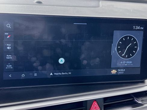 Used 2024 Kia Sorento S w/ Panoramic Sunroof Package image 13