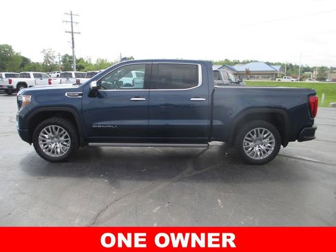 Used 2019 GMC Sierra 1500 Denali w/ Denali Ultimate Package AWD/4WD image 10