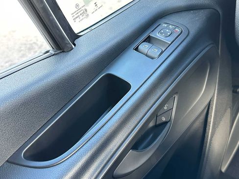 Used 2023 Mercedes-Benz Sprinter 1500 image 33