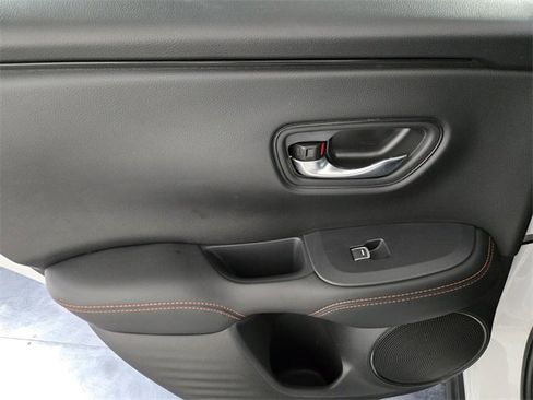 Used 2025 Honda HR-V Sport image 18