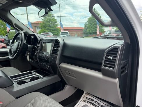 Used 2019 Ford F150 XLT w/ Equipment Group 302A Luxury AWD/4WD image 26