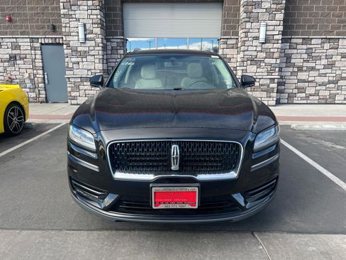 Used 2020 Lincoln Nautilus Reserve w/ Monochromatic Package image 8