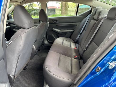 Used 2025 Nissan Altima 2.5 SV FWD image 39