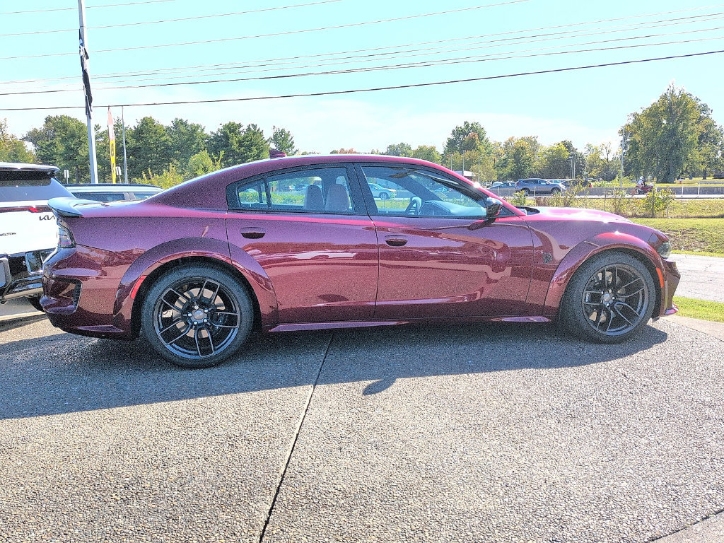 Used 2023 Dodge Charger SRT Hellcat w/ Harman/Kardon Audio Group RWD image 7