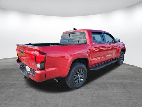 Used 2023 Toyota Tacoma SR5 w/ Technology Package AWD/4WD image 5