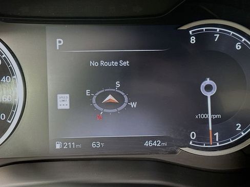 Used 2025 Genesis G70 2.5T w/ Sport Prestige Package image 12