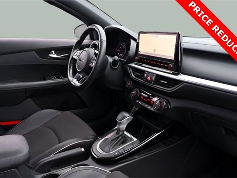 Used 2022 Kia Forte GT-Line image 19