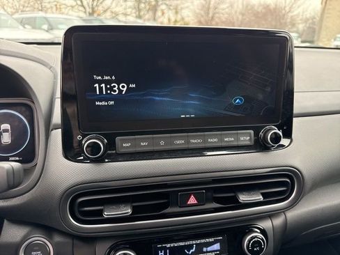 Certified 2023 Hyundai Kona Limited image 7