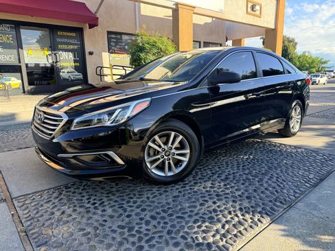 Used 2016 Hyundai Sonata SE image 1