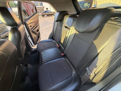 Used 2019 Buick Encore Preferred FWD image 13