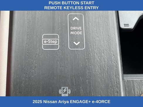 Used 2025 Nissan Ariya AWD image 8