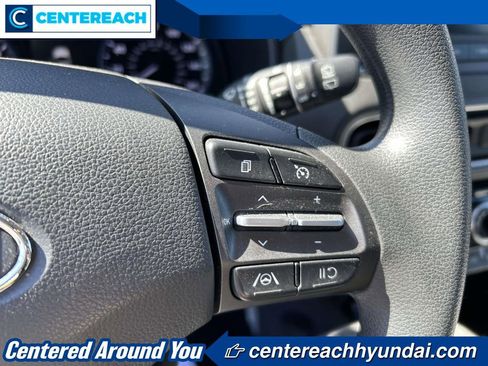 Used 2022 Hyundai Kona SEL image 46