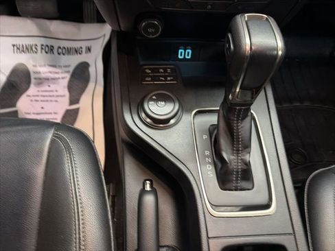 Used 2019 Ford Ranger Lariat w/ Equipment Group 501A Mid image 15